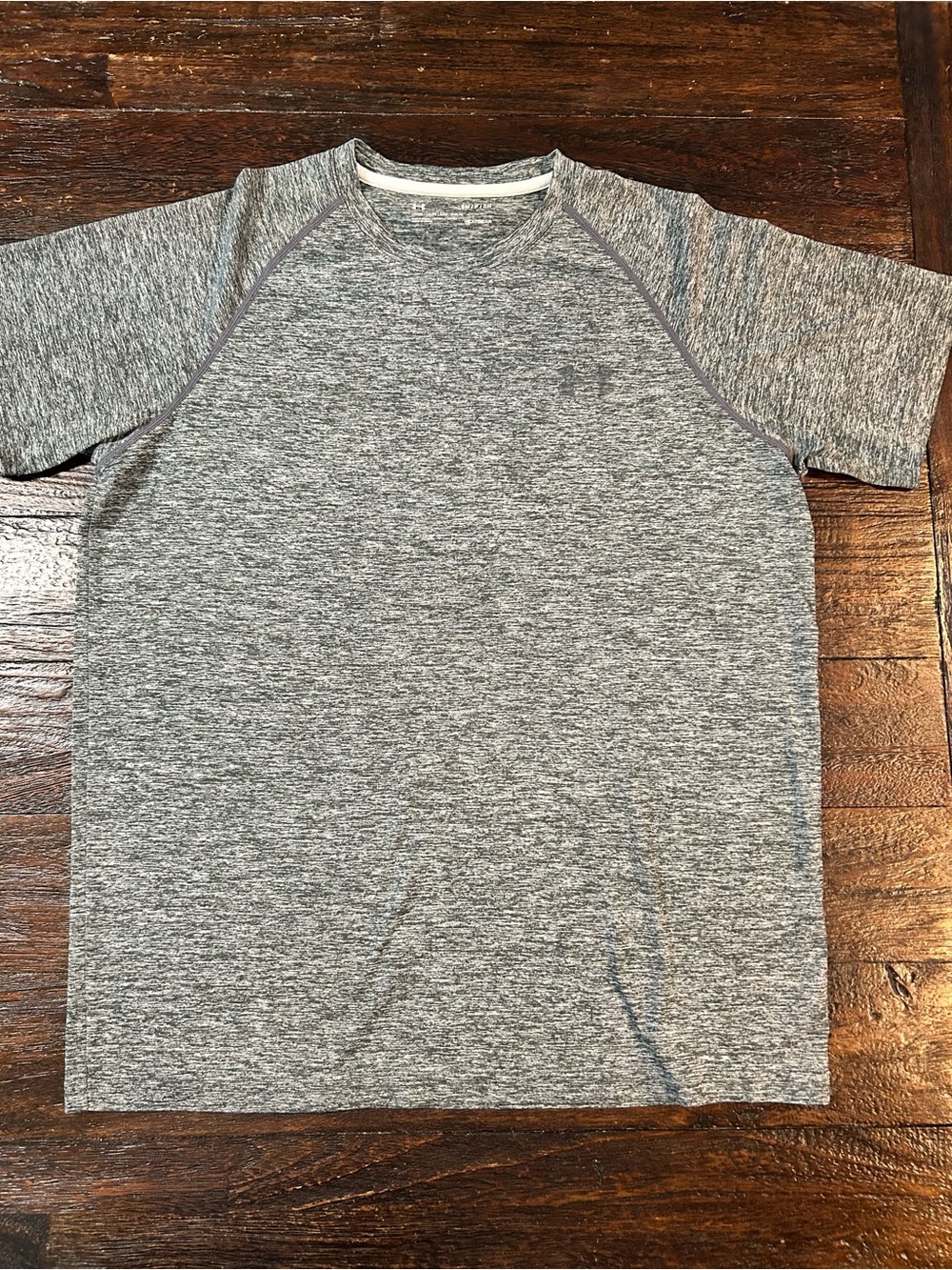 Under Armour Men's Short Sleeve Tech Tee Bundle - Olive Green & Heather Gray - Picture 10 of 15